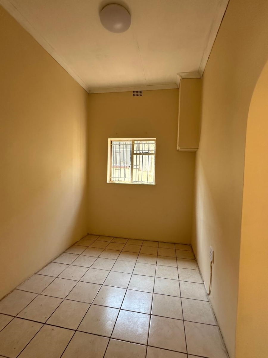 To Let 2 Bedroom Property for Rent in Highway Gardens Gauteng