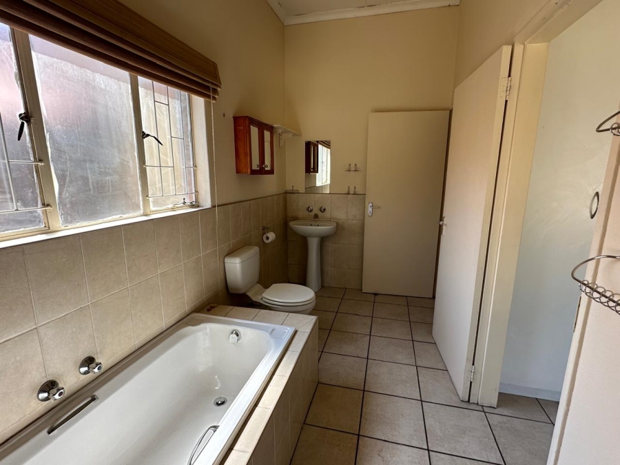 To Let 2 Bedroom Property for Rent in Highway Gardens Gauteng