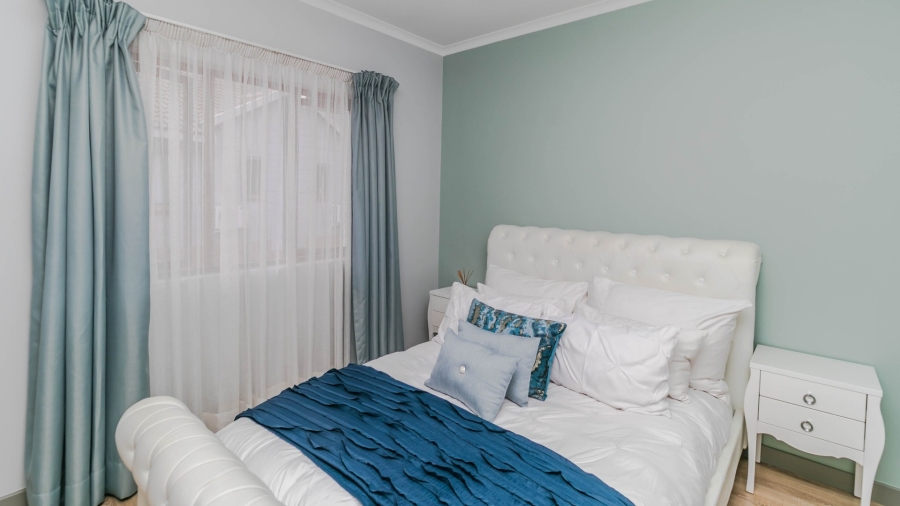 To Let 2 Bedroom Property for Rent in Blue Hills Gauteng