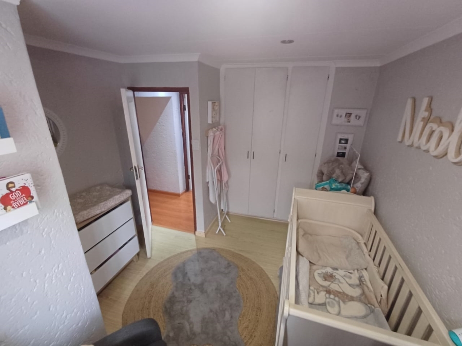 3 Bedroom Property for Sale in Glen Marais Gauteng
