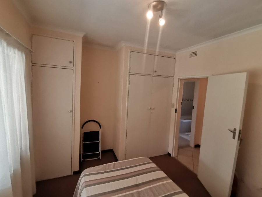 5 Bedroom Property for Sale in Brackendowns Gauteng