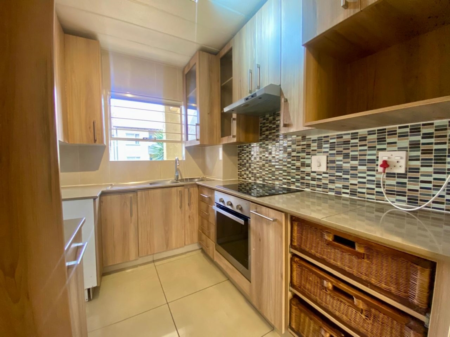 2 Bedroom Property for Sale in Vorna Valley Gauteng