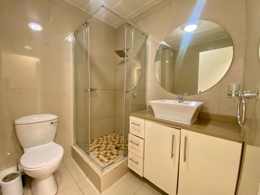 2 Bedroom Property for Sale in Vorna Valley Gauteng