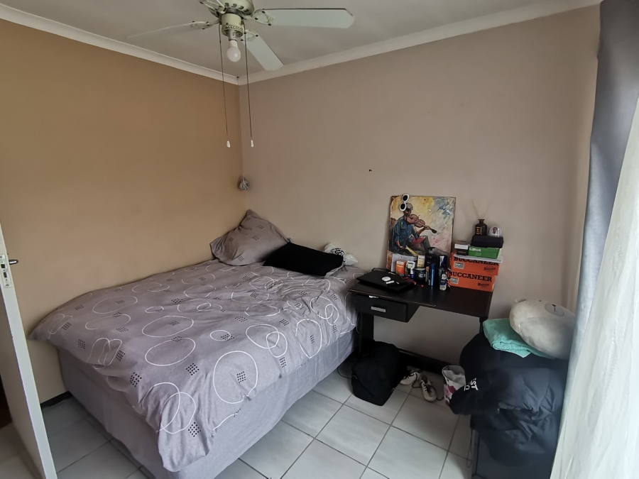 4 Bedroom Property for Sale in Brackendowns Gauteng