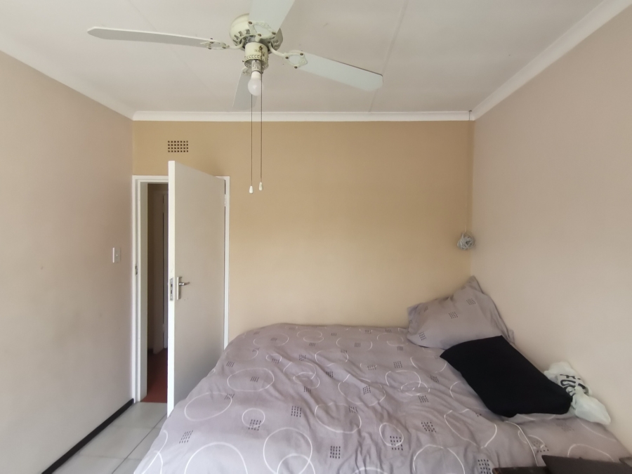 4 Bedroom Property for Sale in Brackendowns Gauteng