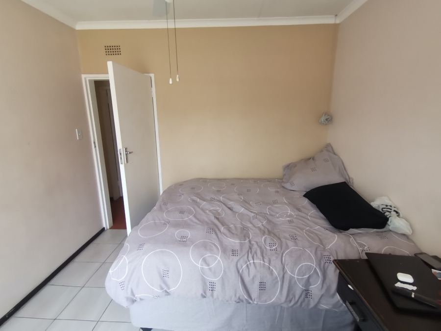 4 Bedroom Property for Sale in Brackendowns Gauteng