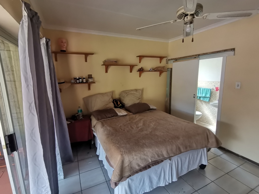 4 Bedroom Property for Sale in Brackendowns Gauteng