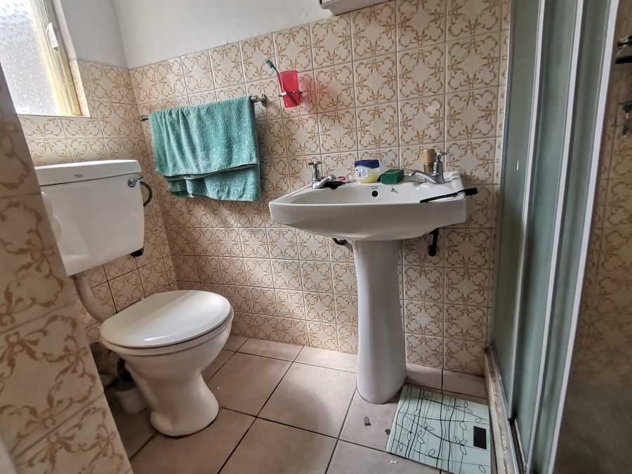 4 Bedroom Property for Sale in Brackendowns Gauteng