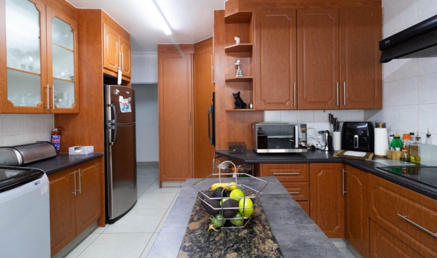 4 Bedroom Property for Sale in Towerby Gauteng