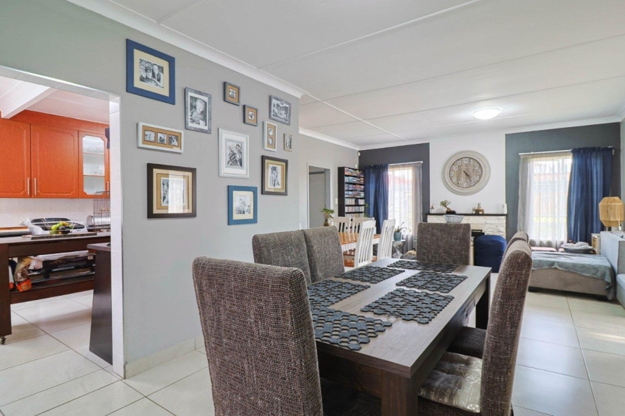 4 Bedroom Property for Sale in Towerby Gauteng