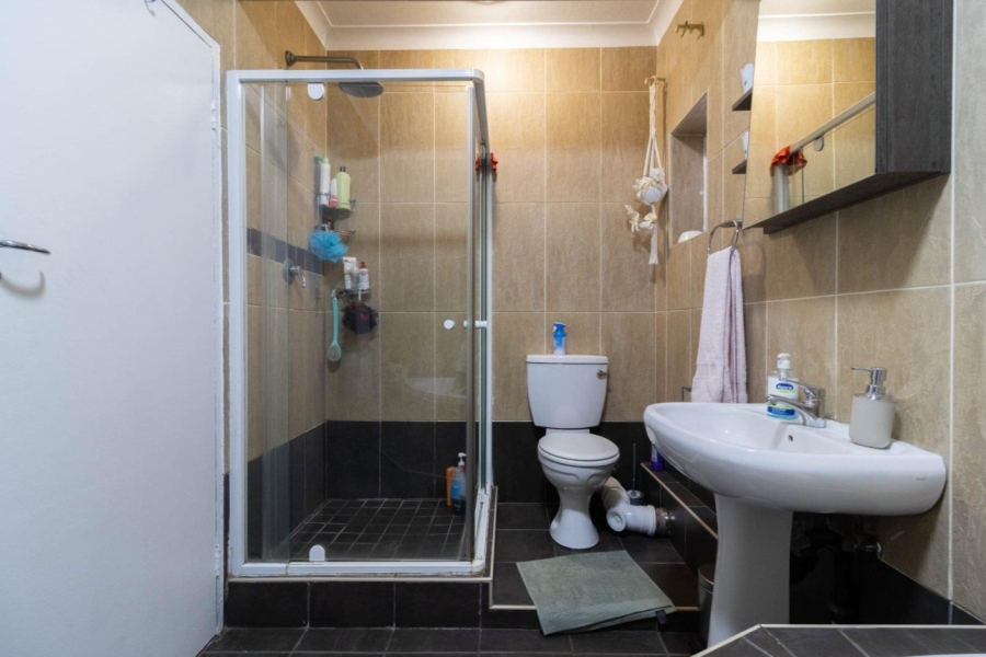 4 Bedroom Property for Sale in Towerby Gauteng