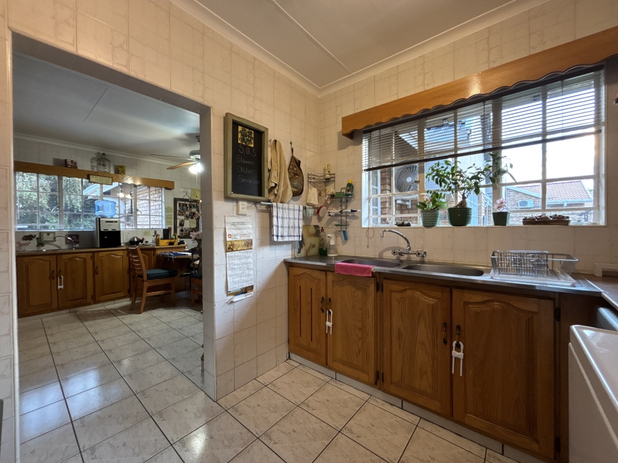 4 Bedroom Property for Sale in Sunward Park Gauteng