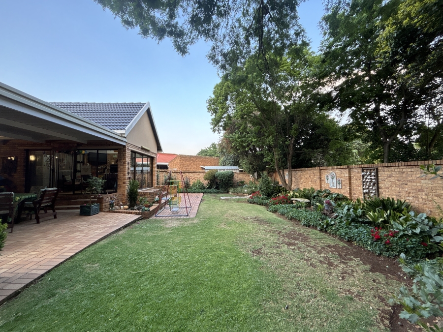 4 Bedroom Property for Sale in Sunward Park Gauteng
