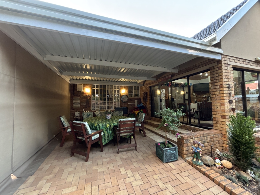 4 Bedroom Property for Sale in Sunward Park Gauteng