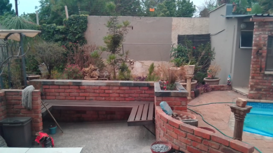 3 Bedroom Property for Sale in Westdene Gauteng