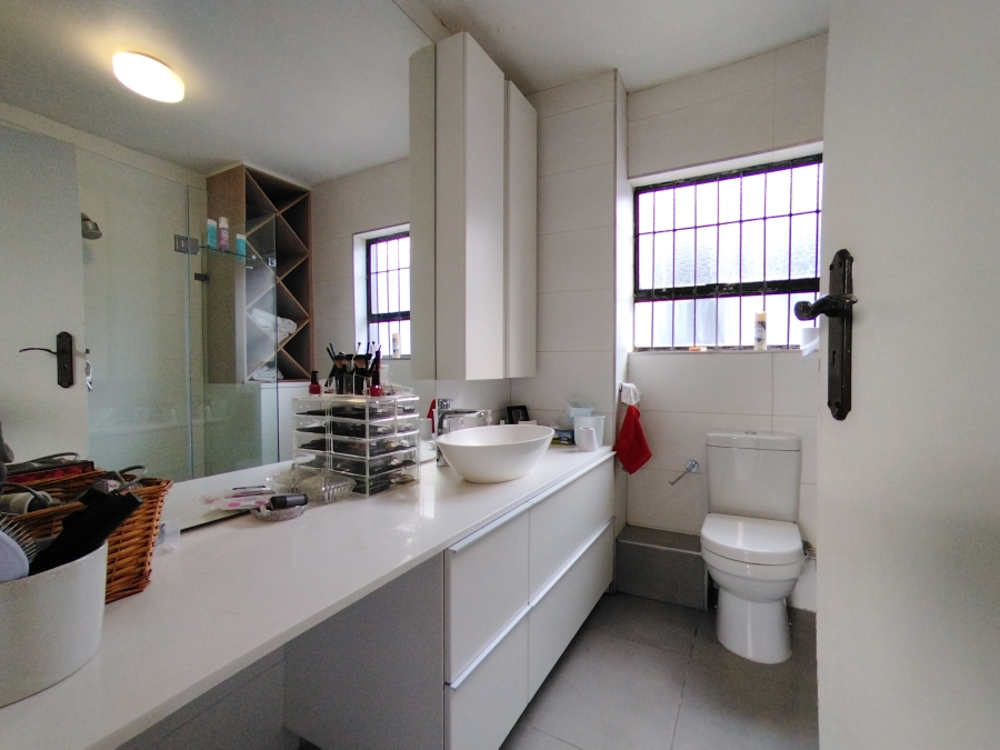 3 Bedroom Property for Sale in Menlyn Gauteng