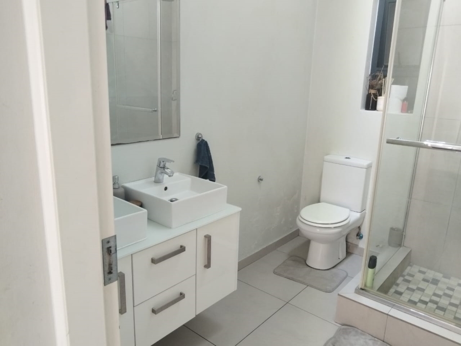 To Let 2 Bedroom Property for Rent in North Riding AH Gauteng
