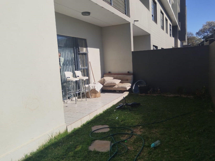 To Let 2 Bedroom Property for Rent in North Riding AH Gauteng