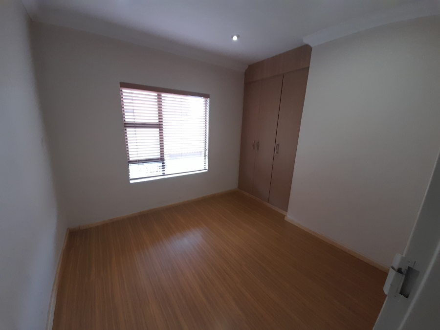 3 Bedroom Property for Sale in Sylviavale Gauteng