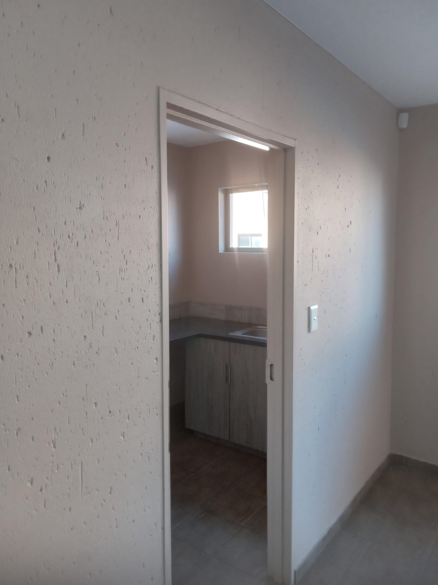 To Let commercial Property for Rent in Apex Gauteng