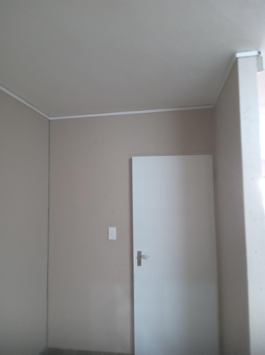 To Let commercial Property for Rent in Apex Gauteng
