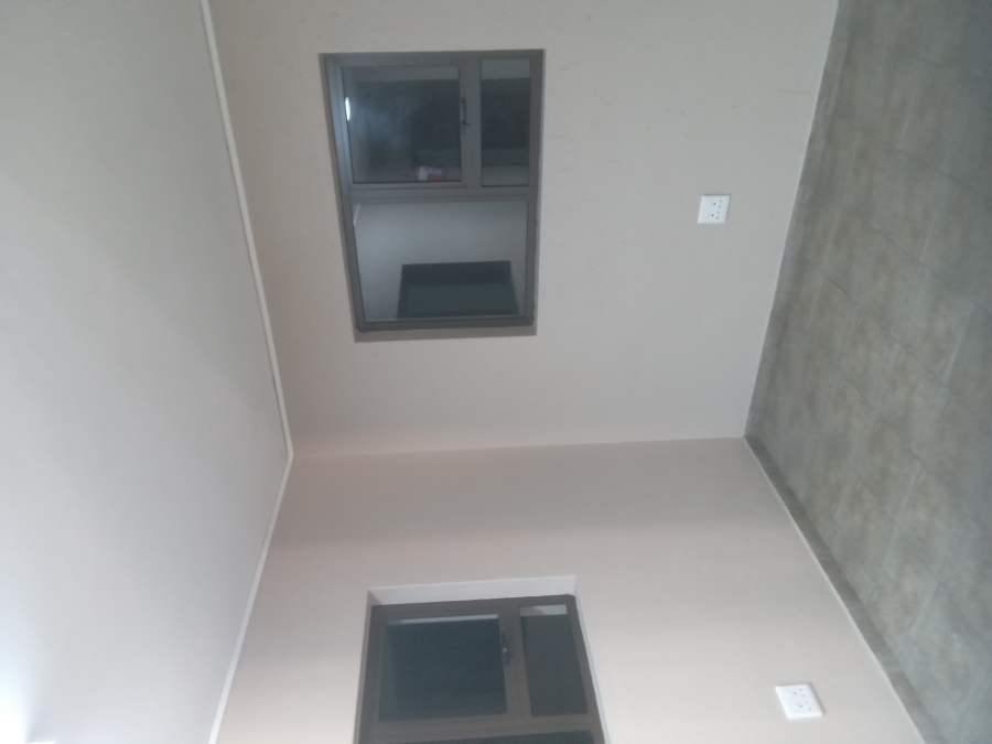 Commercial Property for Sale in Apex Gauteng