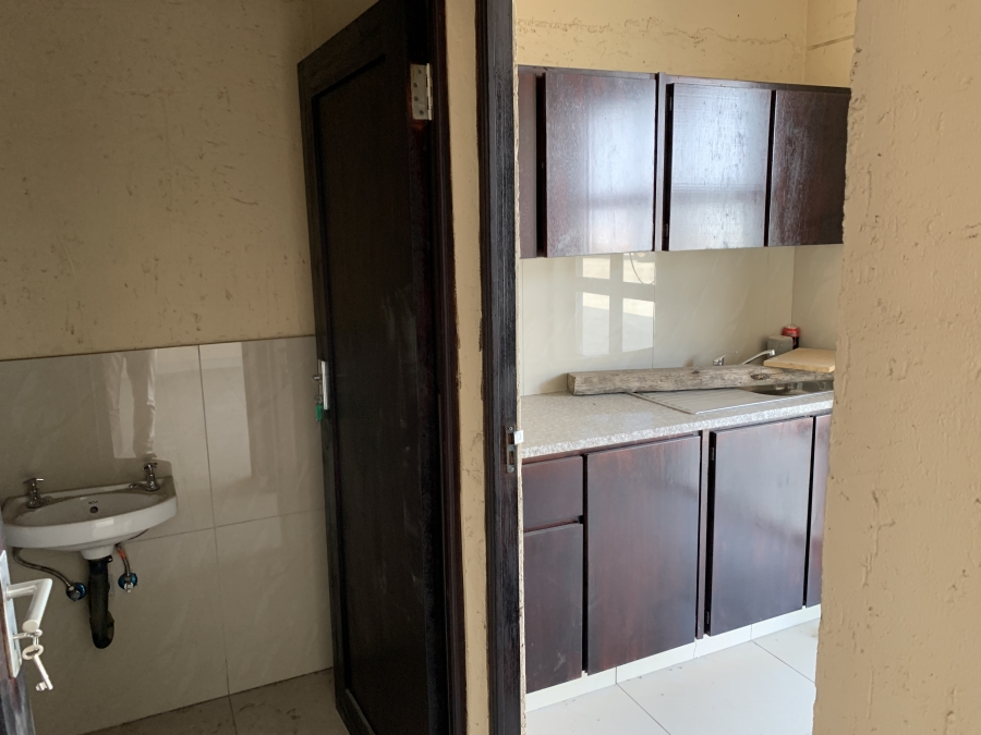 To Let commercial Property for Rent in Pomona Gauteng