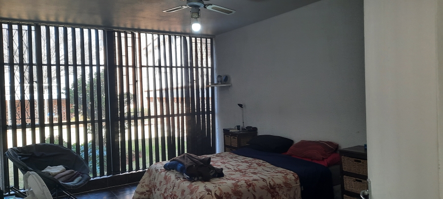 To Let 1 Bedroom Property for Rent in Casseldale Gauteng