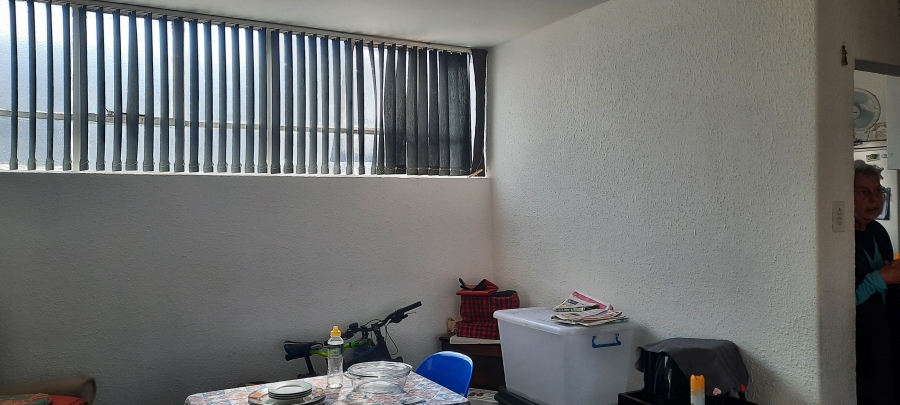 To Let 1 Bedroom Property for Rent in Casseldale Gauteng