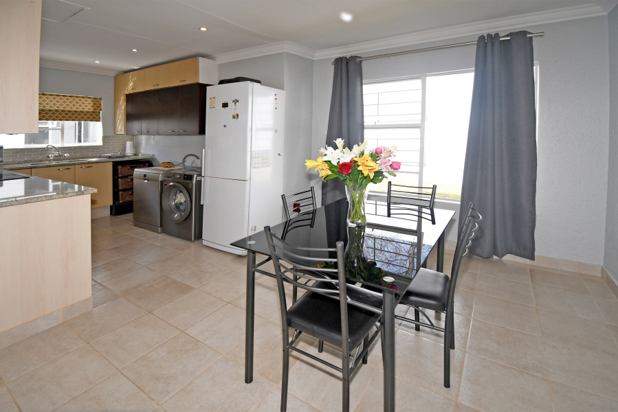 3 Bedroom Property for Sale in Sunninghill Gauteng