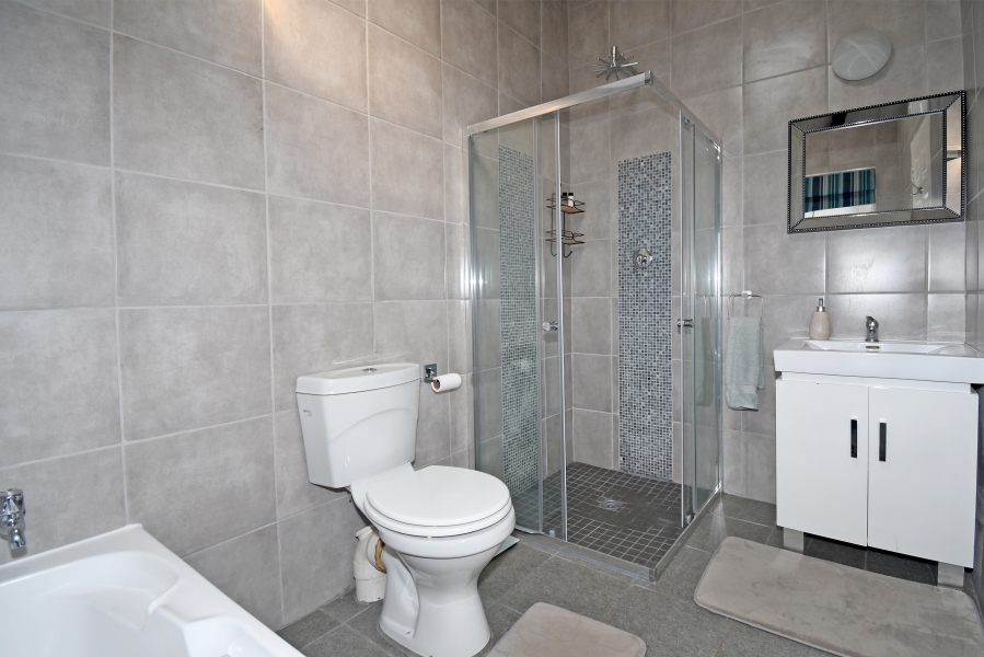 3 Bedroom Property for Sale in Sunninghill Gauteng