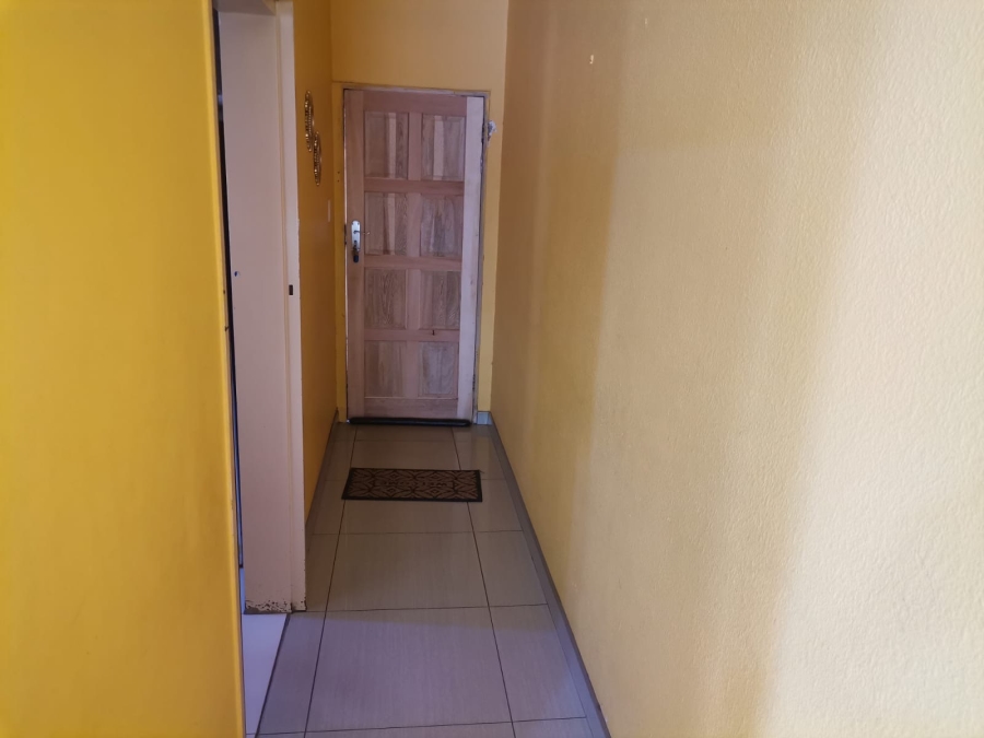 2 Bedroom Property for Sale in Vanderbijlpark CW 3 Gauteng