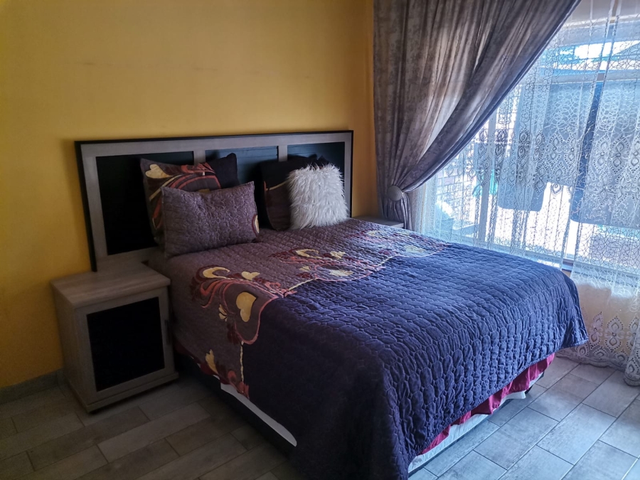 2 Bedroom Property for Sale in Vanderbijlpark CW 3 Gauteng