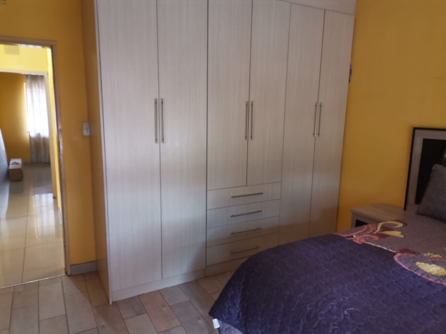 2 Bedroom Property for Sale in Vanderbijlpark CW 3 Gauteng