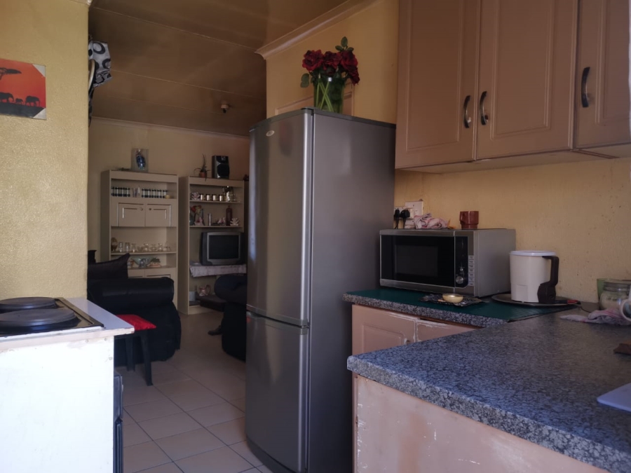 2 Bedroom Property for Sale in Soshanguve GG Gauteng