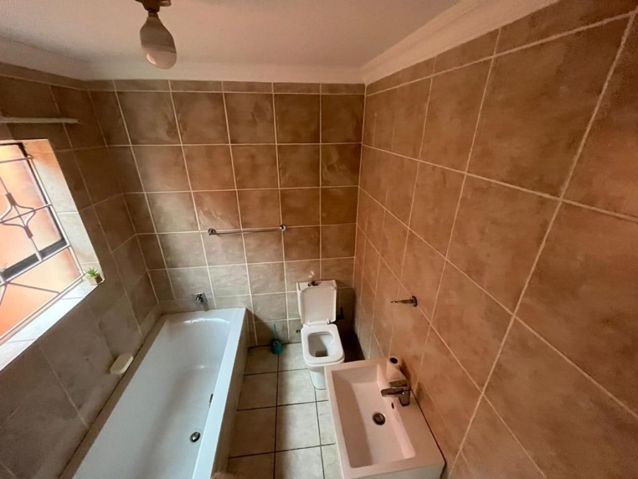 3 Bedroom Property for Sale in Mamelodi West Gauteng