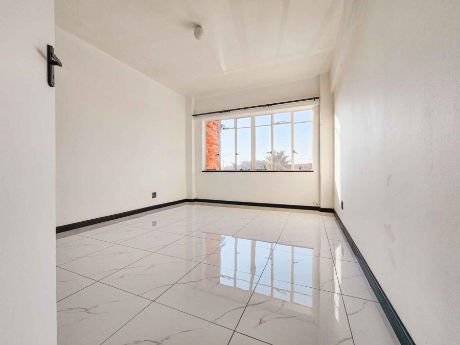 To Let 1 Bedroom Property for Rent in Regents Park Gauteng