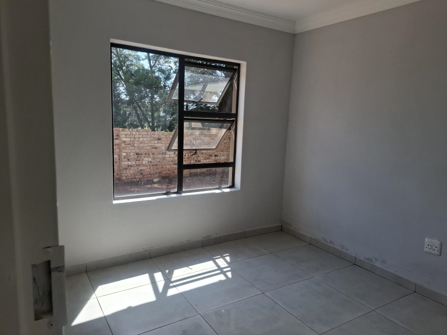 3 Bedroom Property for Sale in Westonaria Gauteng