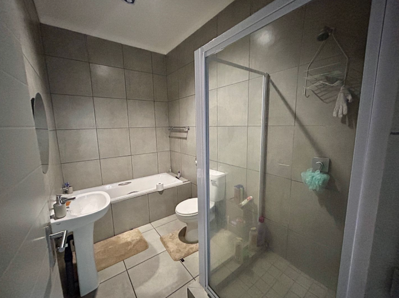 2 Bedroom Property for Sale in Jansenpark Gauteng