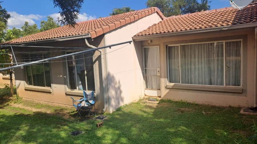 3 Bedroom Property for Sale in Country View Gauteng