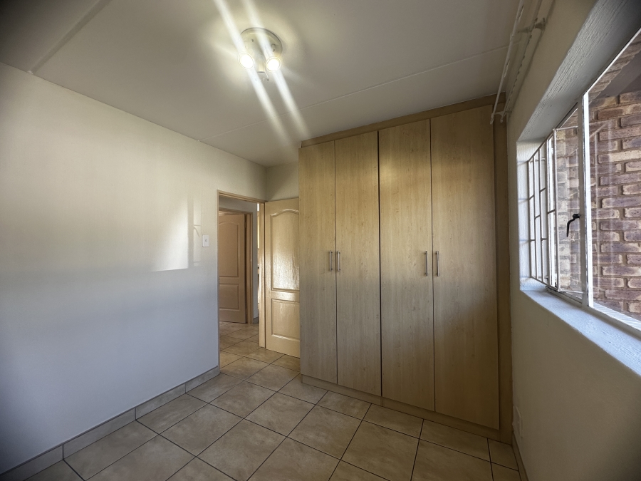 2 Bedroom Property for Sale in Dalpark Gauteng