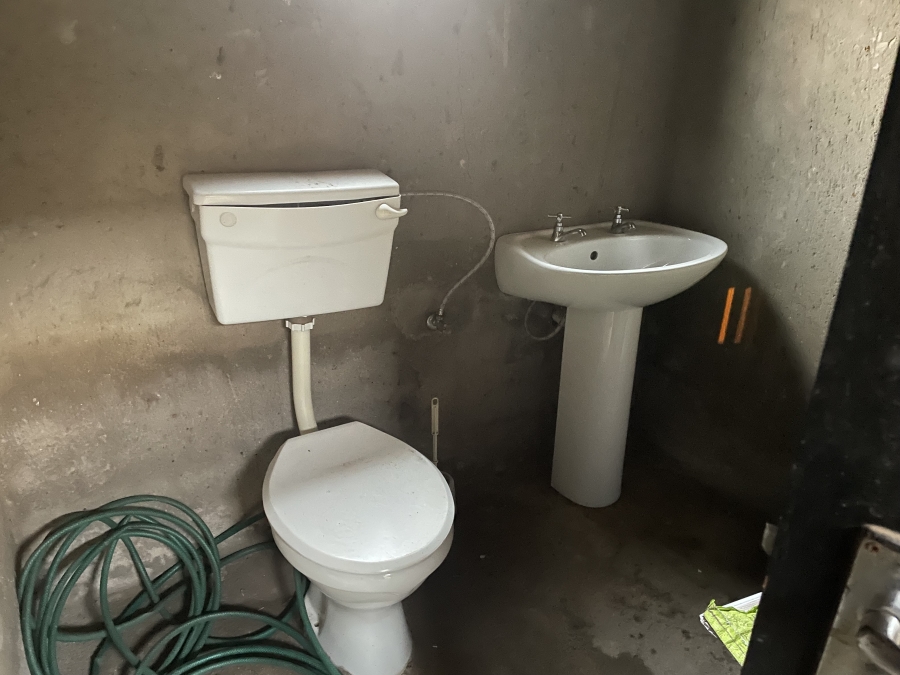 2 Bedroom Property for Sale in Kwa Thema Gauteng
