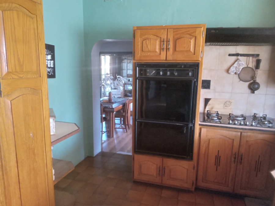 3 Bedroom Property for Sale in Brakpan Central Gauteng
