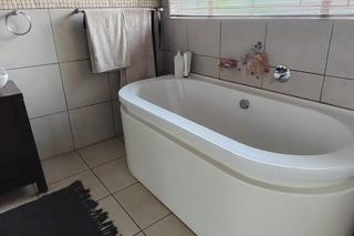3 Bedroom Property for Sale in Brakpan Central Gauteng