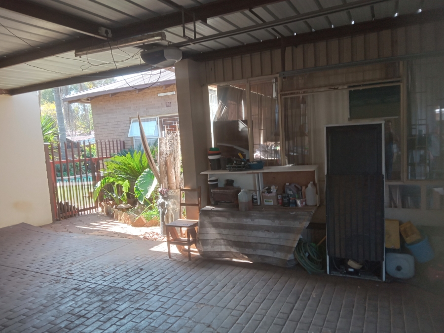 3 Bedroom Property for Sale in Brakpan Central Gauteng