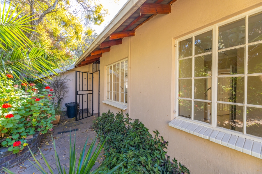 3 Bedroom Property for Sale in Bryanston Gauteng