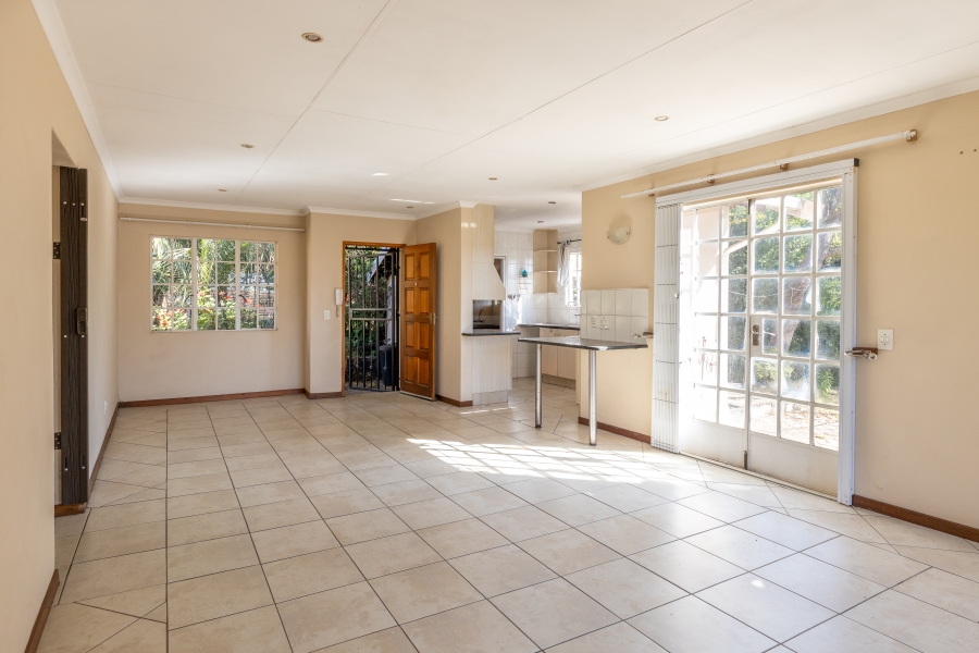 3 Bedroom Property for Sale in Bryanston Gauteng
