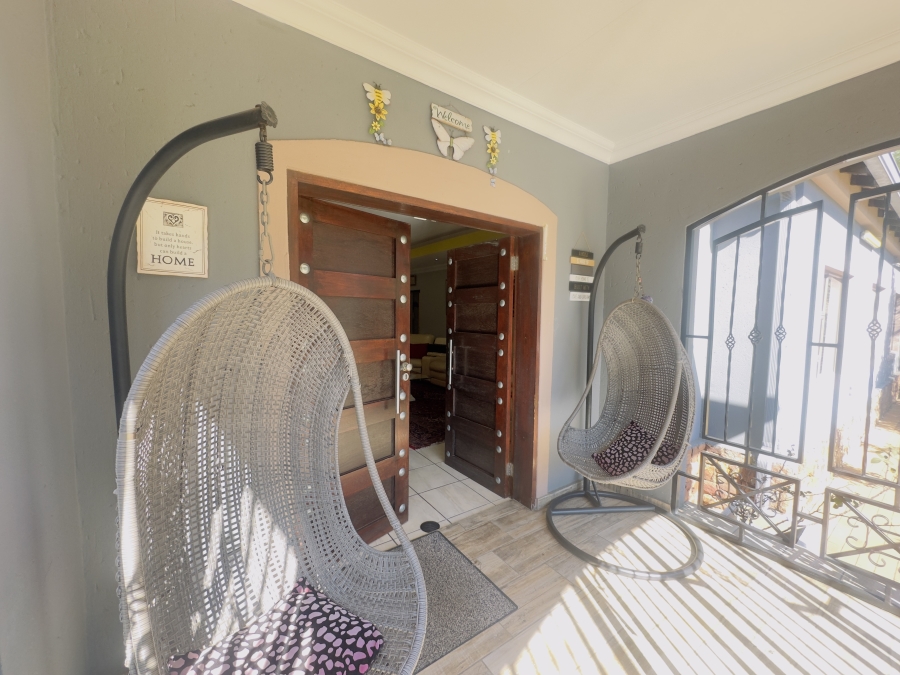 6 Bedroom Property for Sale in Lambton Gauteng