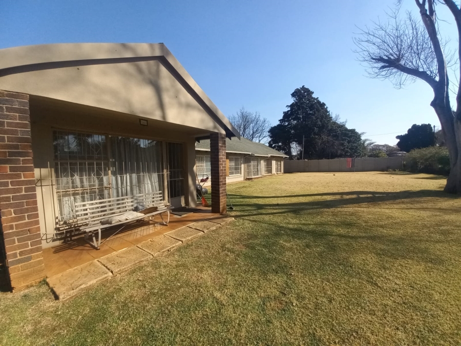 4 Bedroom Property for Sale in Dalpark Proper Gauteng