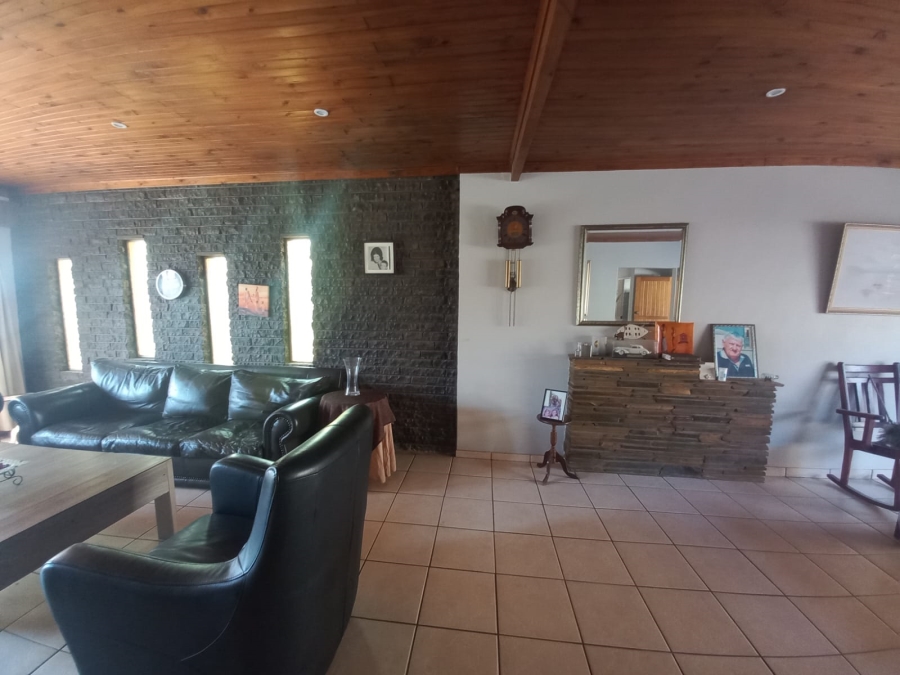 4 Bedroom Property for Sale in Dalpark Proper Gauteng